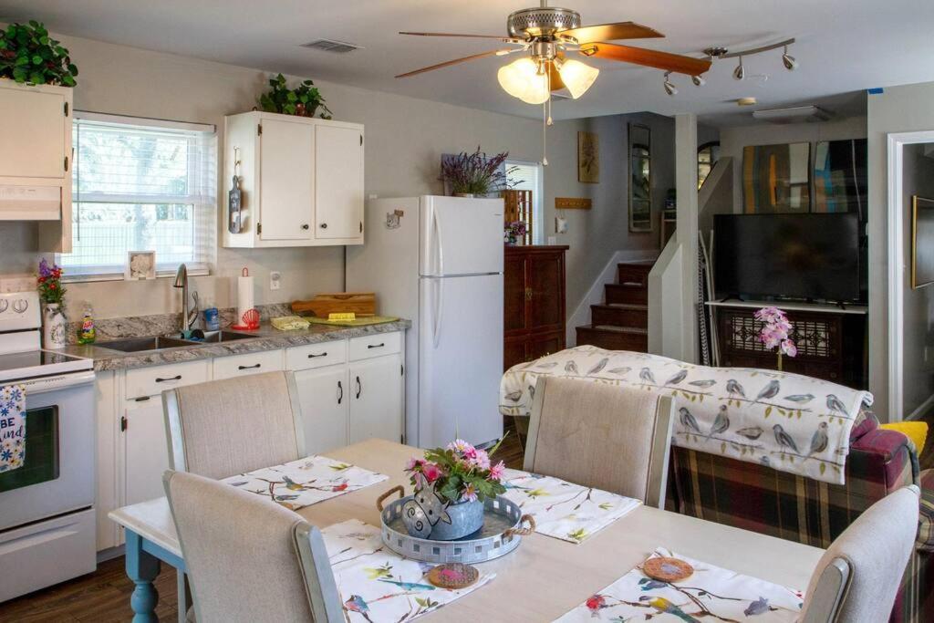 Beach Barn - 5Min To Pcola Beach Gulf Breeze Exterior photo
